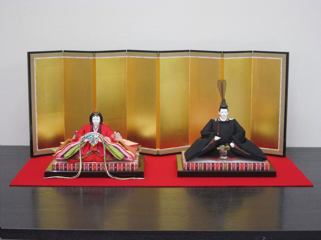 Takakurabina kumotatewaku kuro(with Byobu)<br><small>Hina dolls Ishogi (layered)</small>