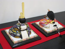 Load image into Gallery viewer, Junkei gokujyo(with Byobu)&lt;br&gt;&lt;small&gt;Hina dolls Kimekomi (wooden)&lt;/small&gt;

