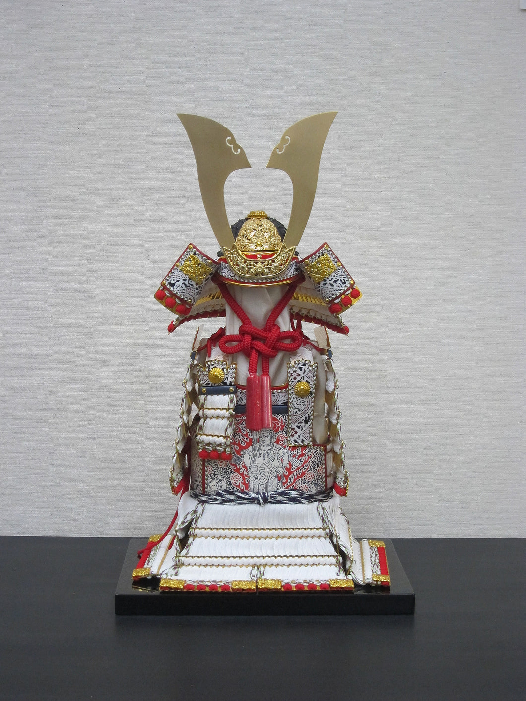Honoyoroi ookuwagata<br><small>Yoroi (armor)</small>