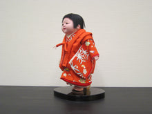 Load image into Gallery viewer, Tachi&lt;br&gt;&lt;small&gt;Osana ningyo (infant dolls)&lt;/small&gt;
